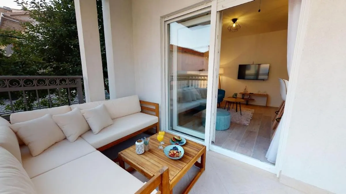 Olive Tree Apartment With Jacuzzi Kastela